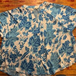 JODIFL Blue Floral Blouse